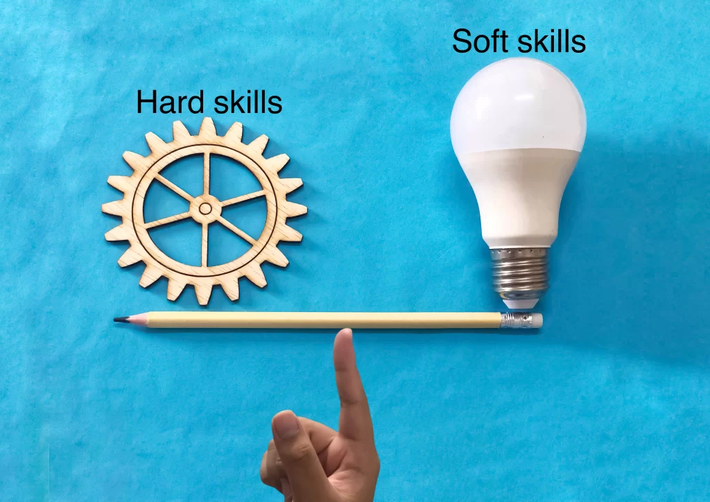 Foto-referente-soft-skills-e-hard-skills-2